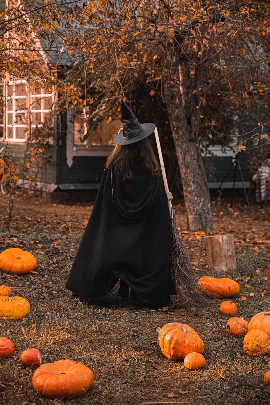 5_halloween-kostuem-hexe