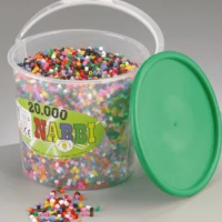 Nabbi® Bügelperlen im Eimer, Ø 5mm, 20.000 Stk., Standard Mix Nabbi® Bügelperlen im Eimer, Ø 5mm, 20.000 Stk., Standard Mix